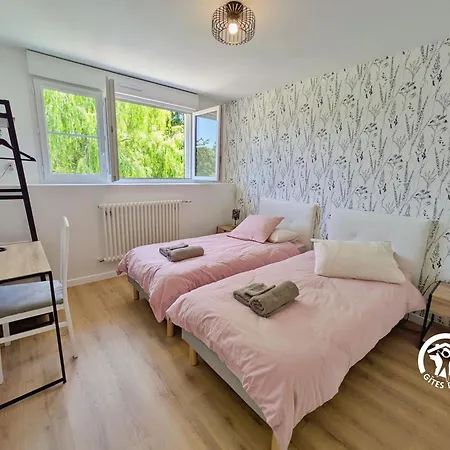 Дом отдыха De Villefeu, 8 Personnes Ambrieres Les Vallees