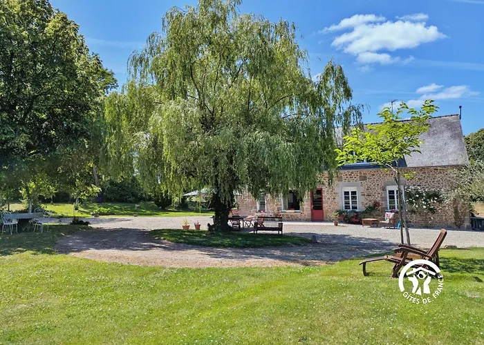 De Villefeu, 8 Personnes *