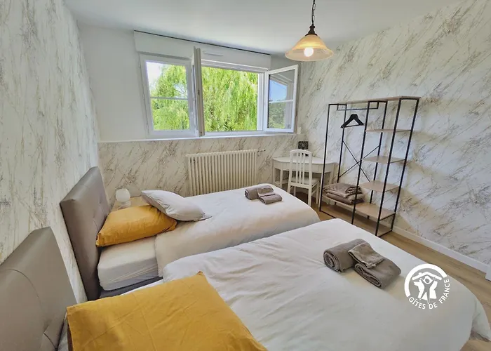 度假居 De Villefeu, 8 Personnes *